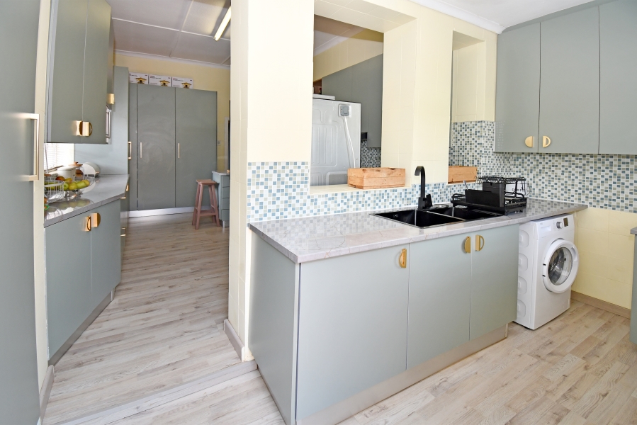 3 Bedroom Property for Sale in Albertville Gauteng