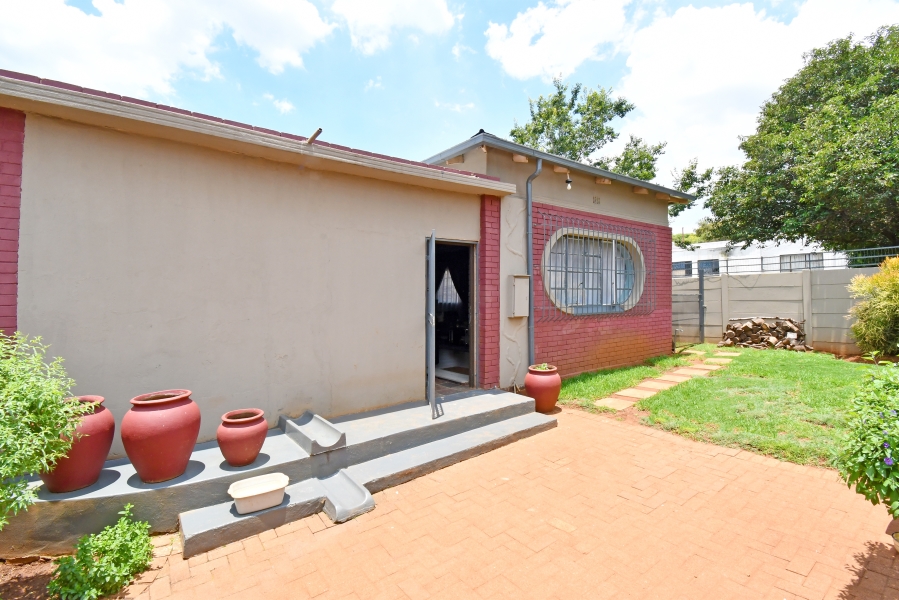3 Bedroom Property for Sale in Albertville Gauteng