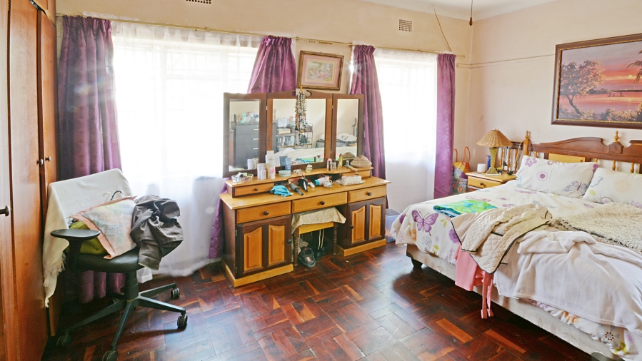 3 Bedroom Property for Sale in Rhodesfield Gauteng