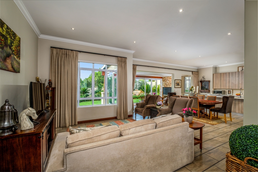 4 Bedroom Property for Sale in Northcliff Gauteng