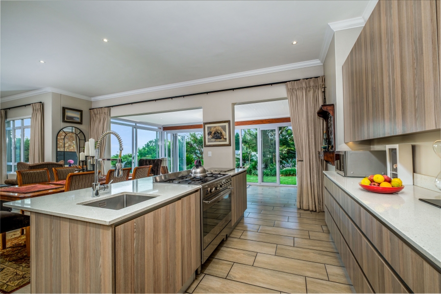 4 Bedroom Property for Sale in Northcliff Gauteng