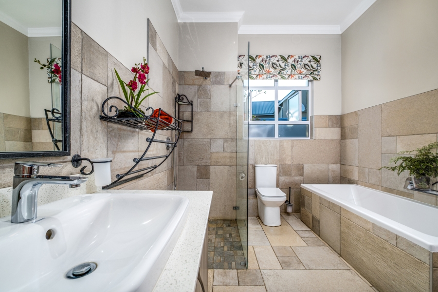 4 Bedroom Property for Sale in Northcliff Gauteng