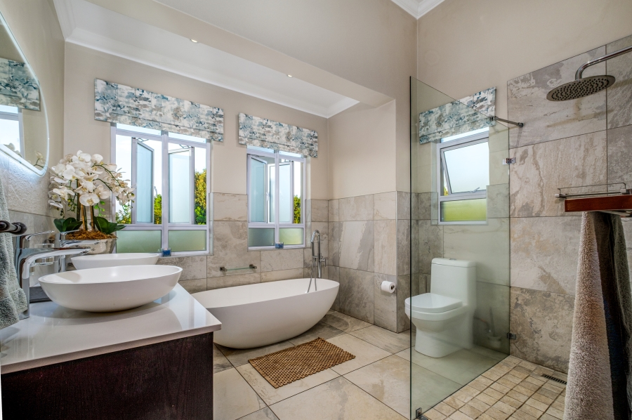 4 Bedroom Property for Sale in Northcliff Gauteng