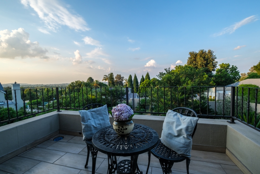 4 Bedroom Property for Sale in Northcliff Gauteng