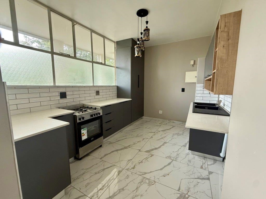 To Let 3 Bedroom Property for Rent in Atholl Gauteng