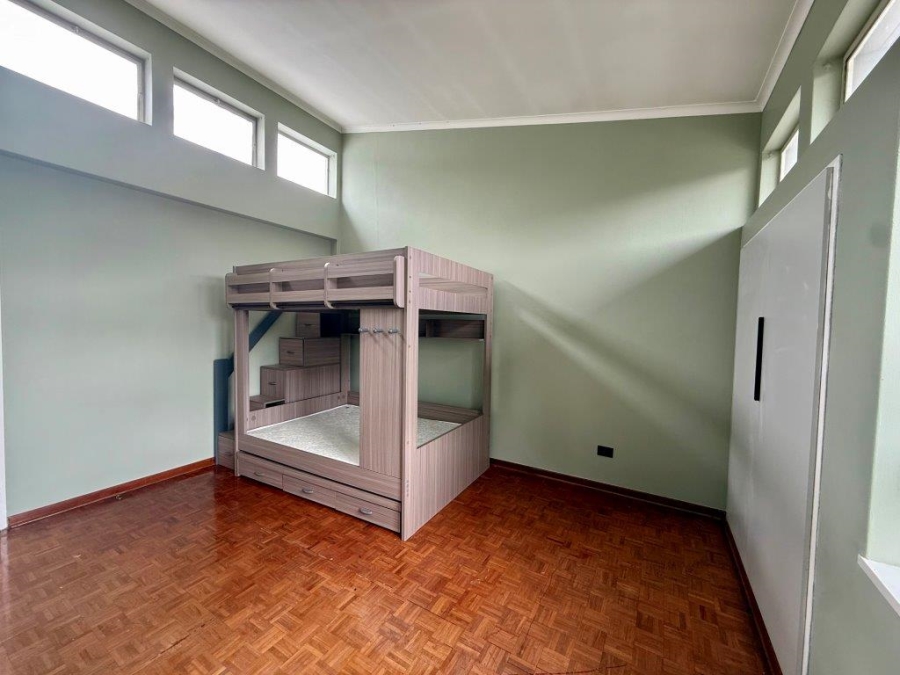 To Let 3 Bedroom Property for Rent in Atholl Gauteng