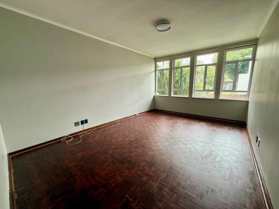 To Let 3 Bedroom Property for Rent in Atholl Gauteng