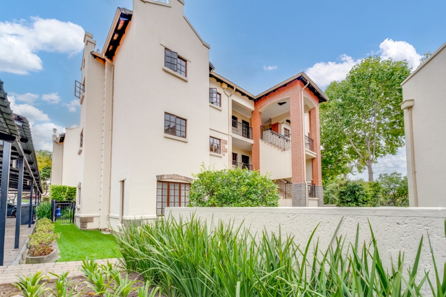 1 Bedroom Property for Sale in Lonehill Gauteng