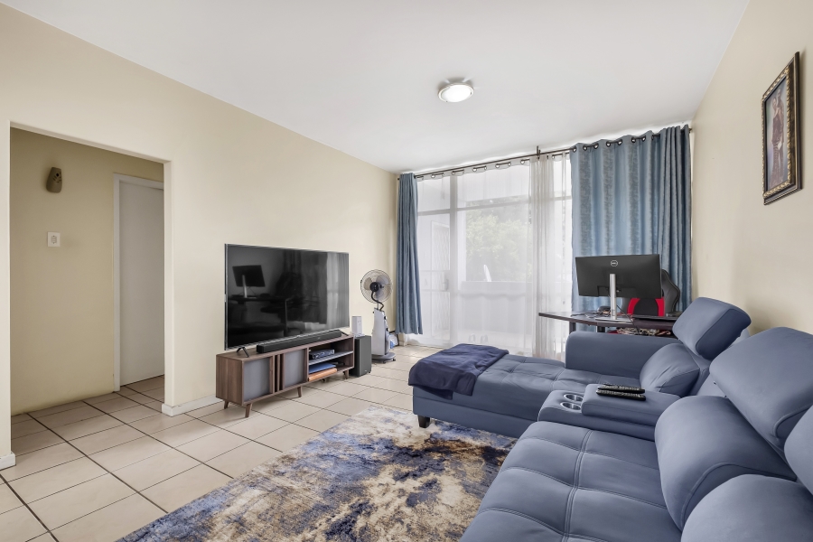 1 Bedroom Property for Sale in Illovo Gauteng