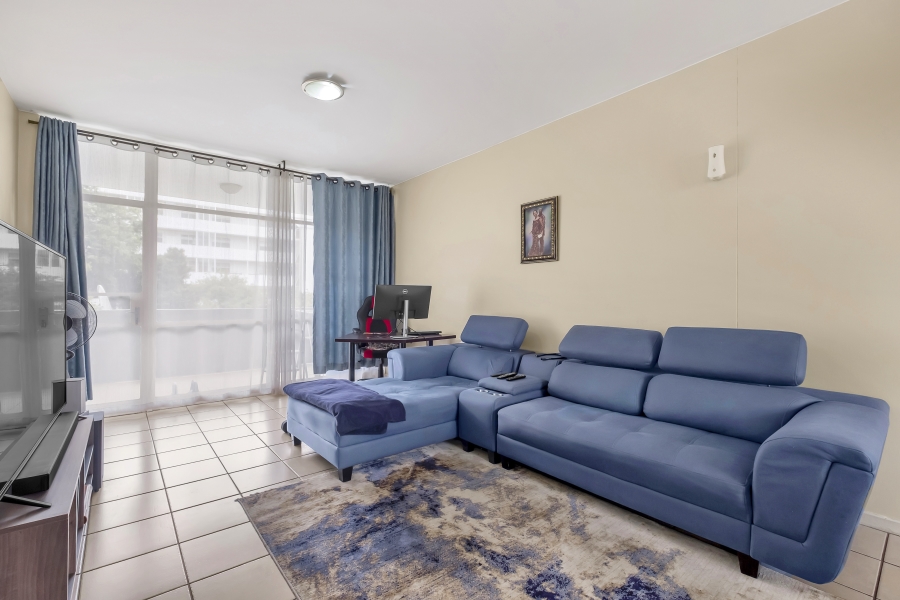 1 Bedroom Property for Sale in Illovo Gauteng