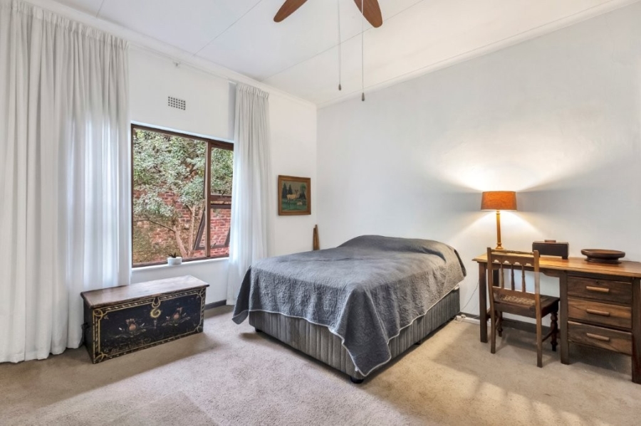 4 Bedroom Property for Sale in Linden Gauteng