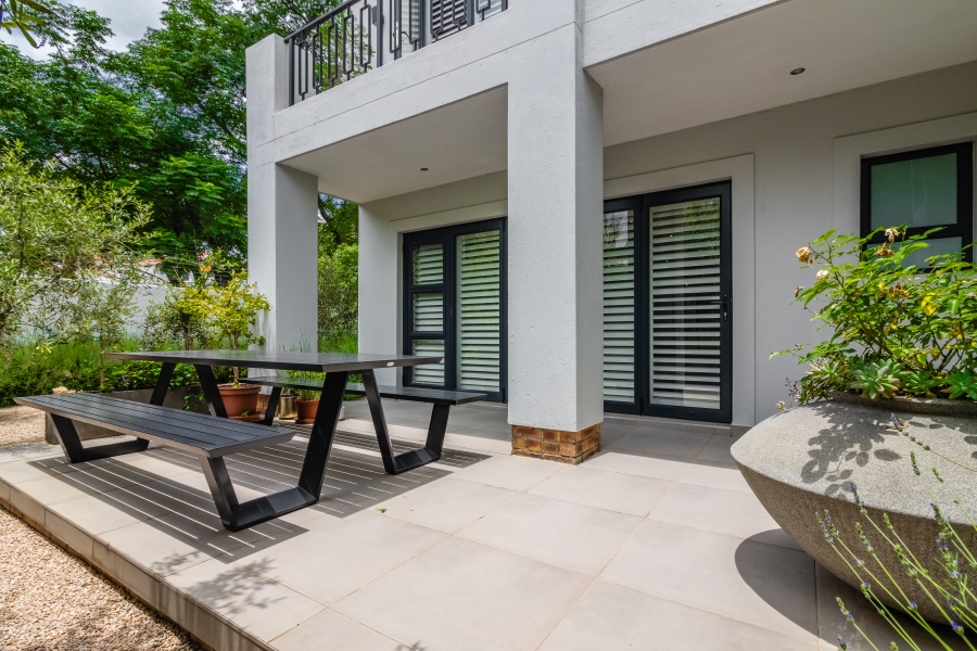 3 Bedroom Property for Sale in Bryanston Gauteng