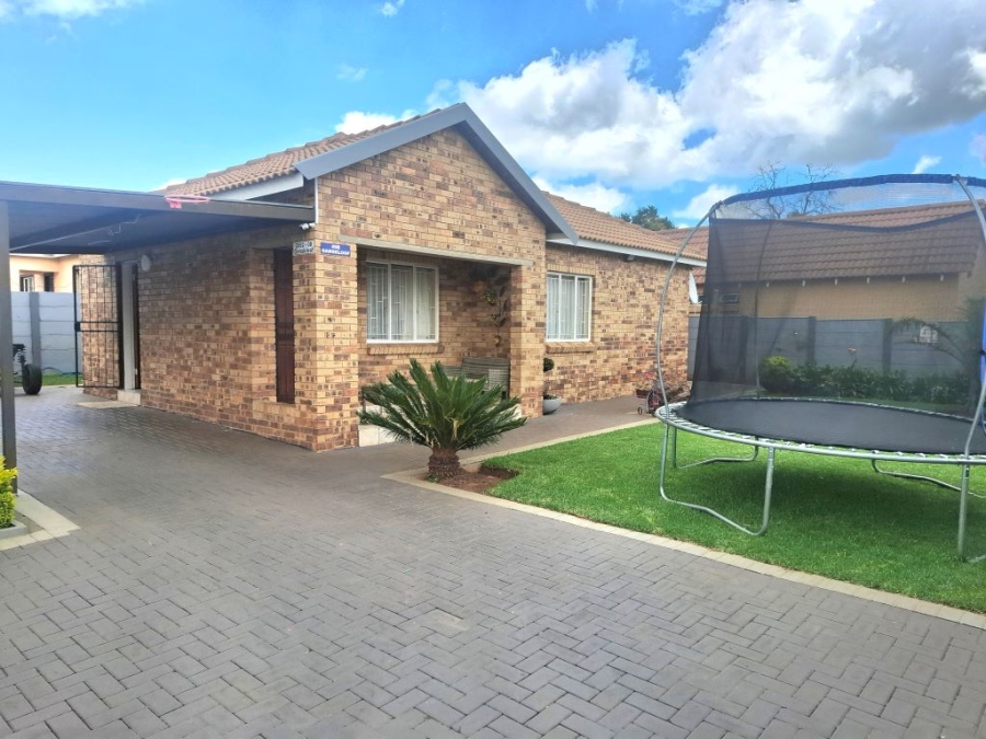 3 Bedroom Property for Sale in Glen Harvie Gauteng