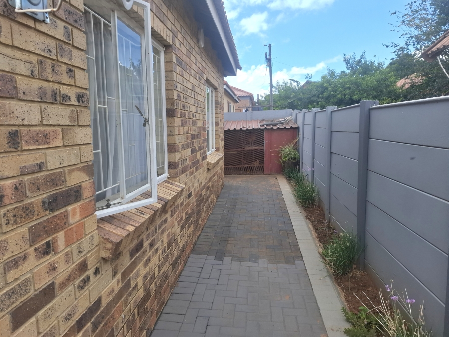 3 Bedroom Property for Sale in Glen Harvie Gauteng