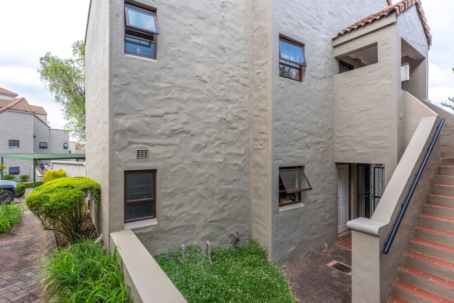 2 Bedroom Property for Sale in Paulshof Gauteng