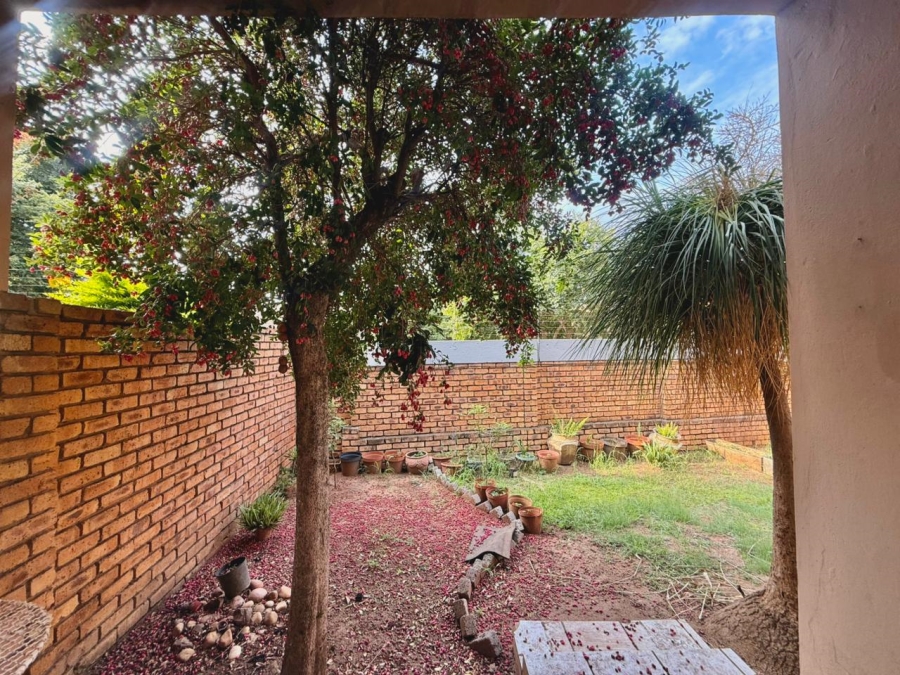 2 Bedroom Property for Sale in Amberfield Gauteng