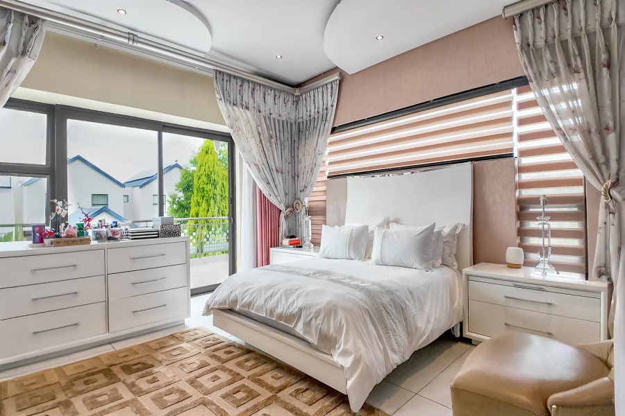 4 Bedroom Property for Sale in Dainfern Valley Gauteng