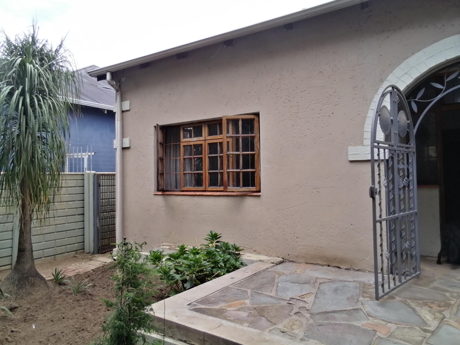 2 Bedroom Property for Sale in Benoni West Gauteng