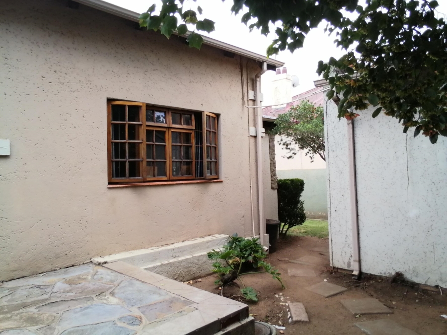 2 Bedroom Property for Sale in Benoni West Gauteng