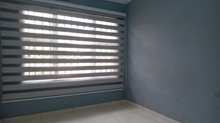 3 Bedroom Property for Sale in Ridgeway Gauteng