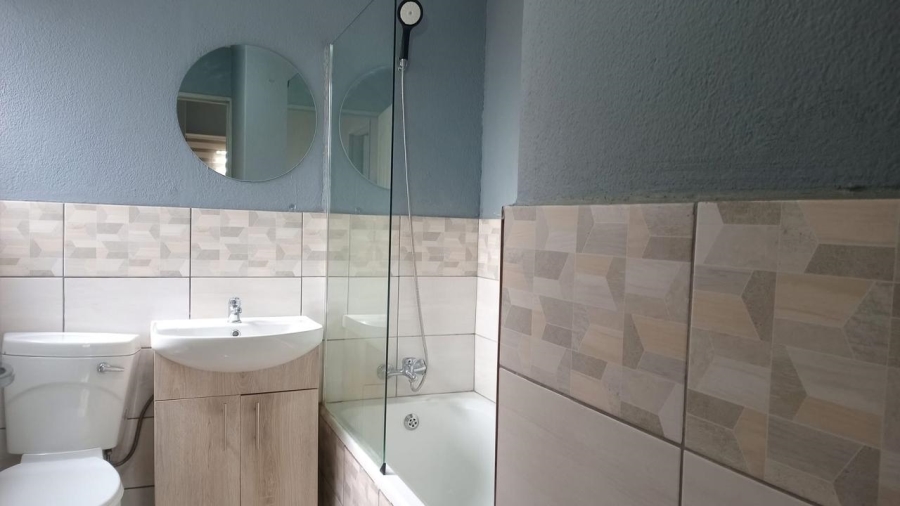 3 Bedroom Property for Sale in Ridgeway Gauteng