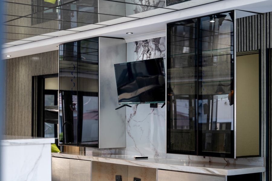 6 Bedroom Property for Sale in Cornwall Hill Gauteng