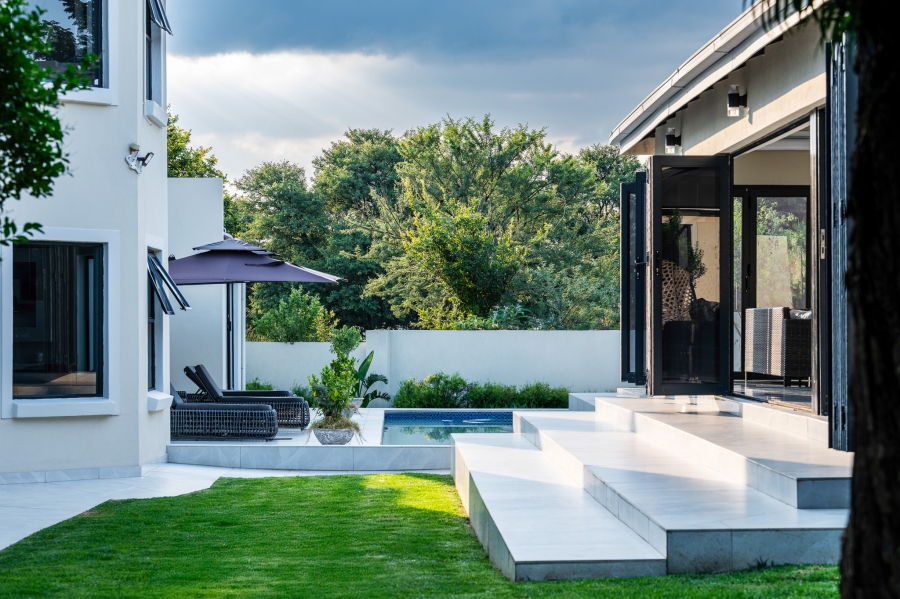 6 Bedroom Property for Sale in Cornwall Hill Gauteng