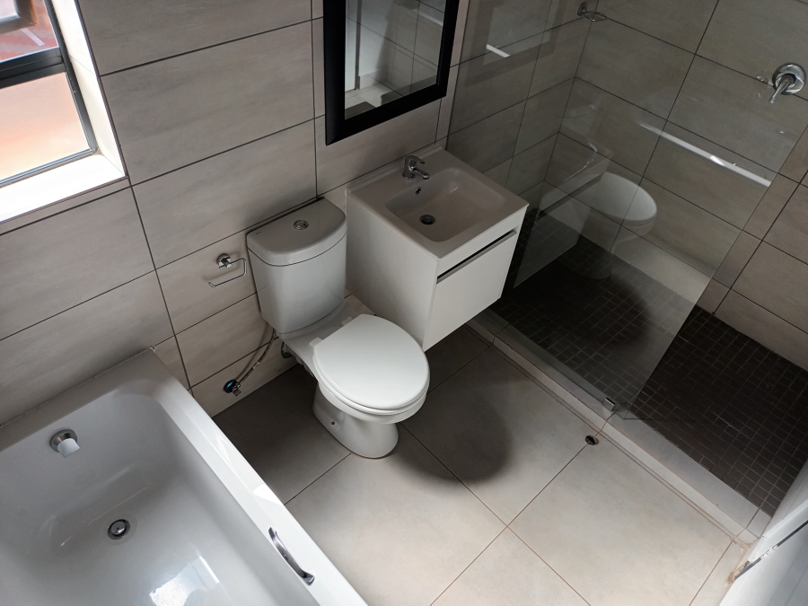 To Let 2 Bedroom Property for Rent in Olympus AH Gauteng