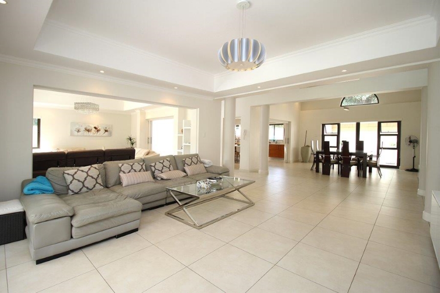 To Let 5 Bedroom Property for Rent in Atholl Gauteng