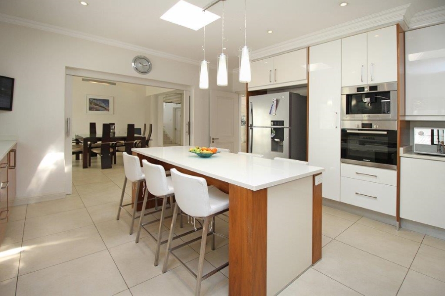 To Let 5 Bedroom Property for Rent in Atholl Gauteng