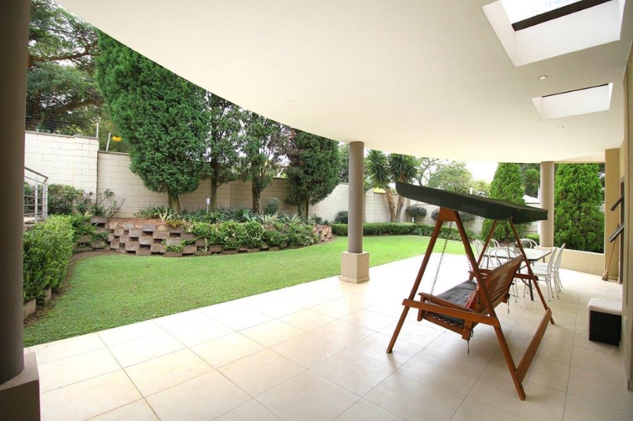 To Let 5 Bedroom Property for Rent in Atholl Gauteng