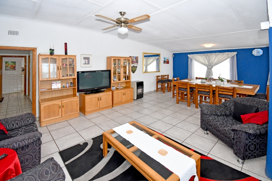 4 Bedroom Property for Sale in Crosby Gauteng