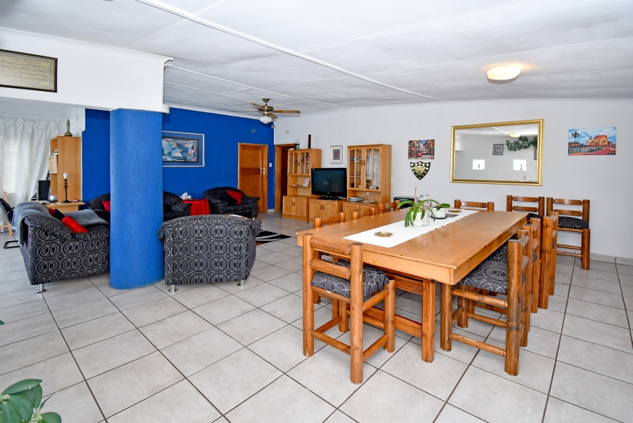 4 Bedroom Property for Sale in Crosby Gauteng