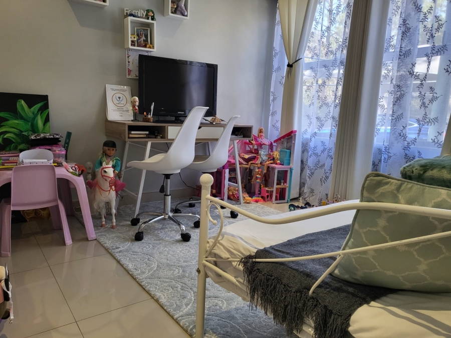 3 Bedroom Property for Sale in Broadacres Gauteng