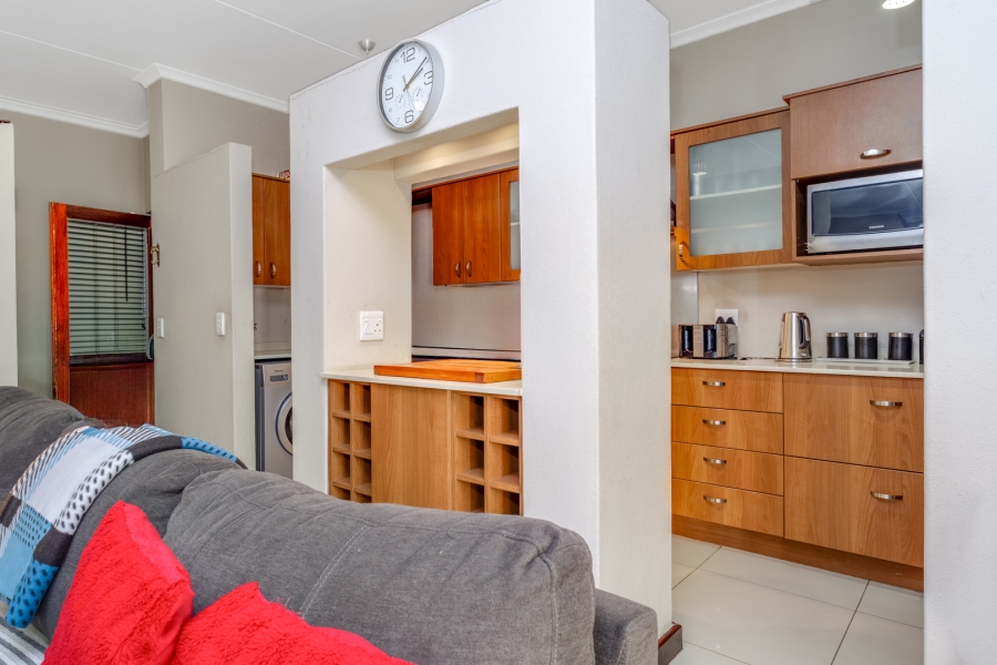 2 Bedroom Property for Sale in Beverley Gauteng