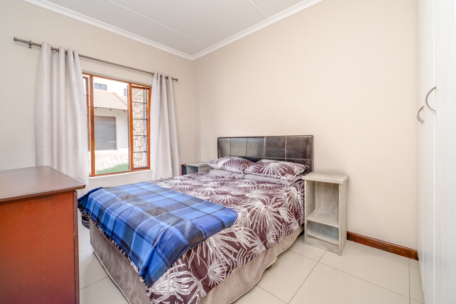 2 Bedroom Property for Sale in Beverley Gauteng