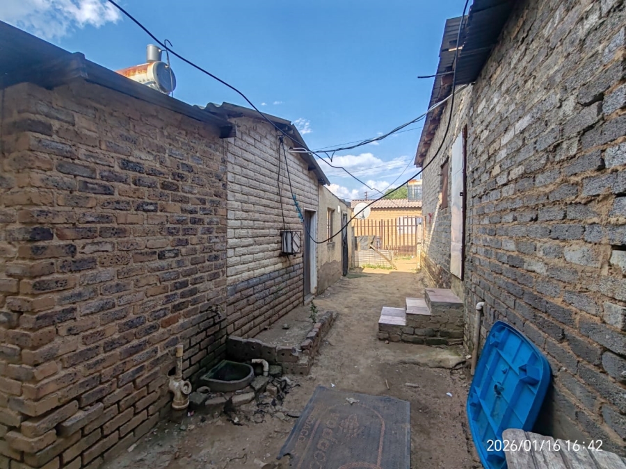 6 Bedroom Property for Sale in Cosmo City Gauteng