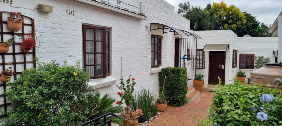 To Let 1 Bedroom Property for Rent in Craighall Park Gauteng