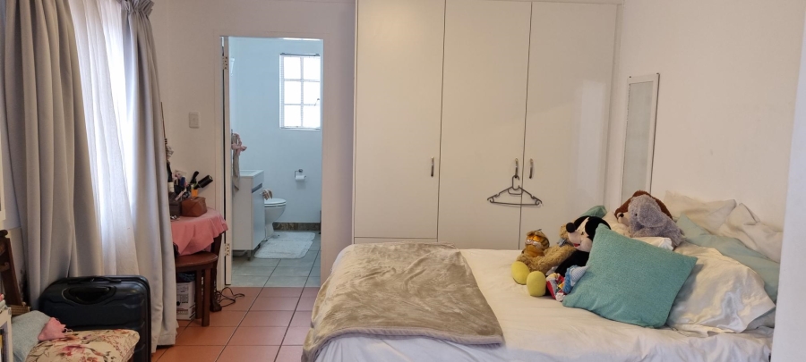 To Let 1 Bedroom Property for Rent in Craighall Park Gauteng