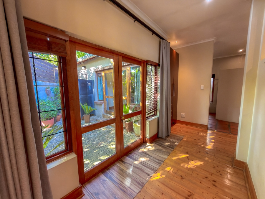 6 Bedroom Property for Sale in Midstream Estate Gauteng