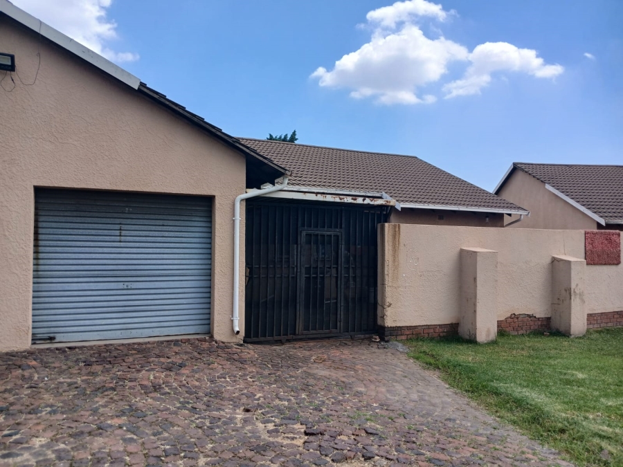 3 Bedroom Property for Sale in Cresslawn Gauteng