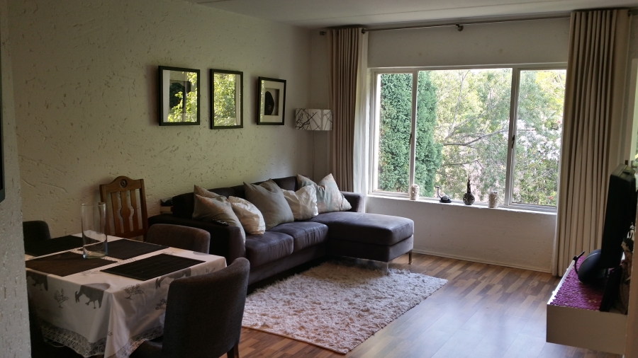 To Let 1 Bedroom Property for Rent in Benmore Gardens Gauteng