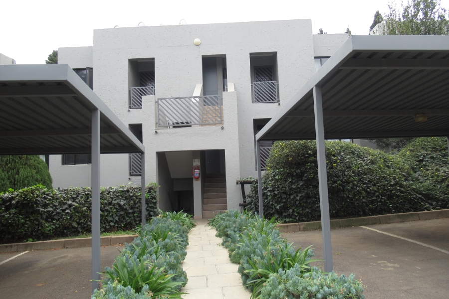 To Let 1 Bedroom Property for Rent in Benmore Gardens Gauteng