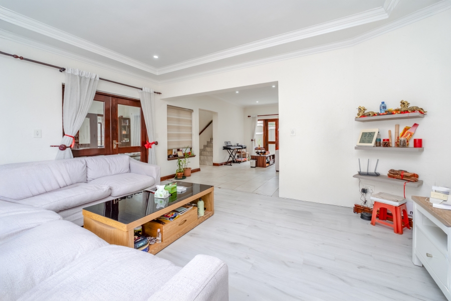 3 Bedroom Property for Sale in Lonehill Gauteng