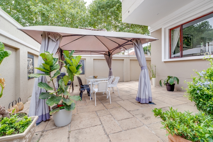3 Bedroom Property for Sale in Lonehill Gauteng