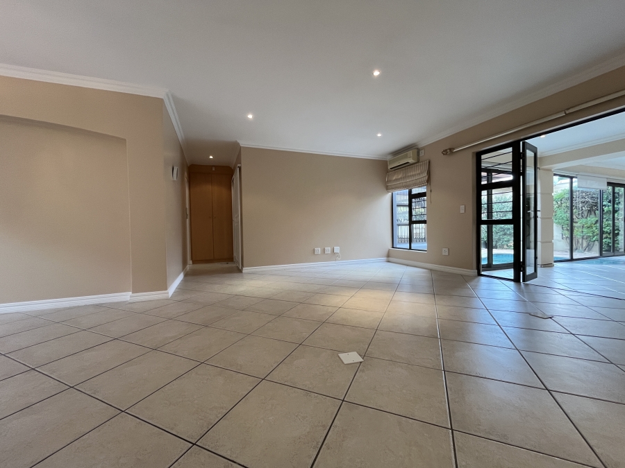 To Let 3 Bedroom Property for Rent in River Club Gauteng