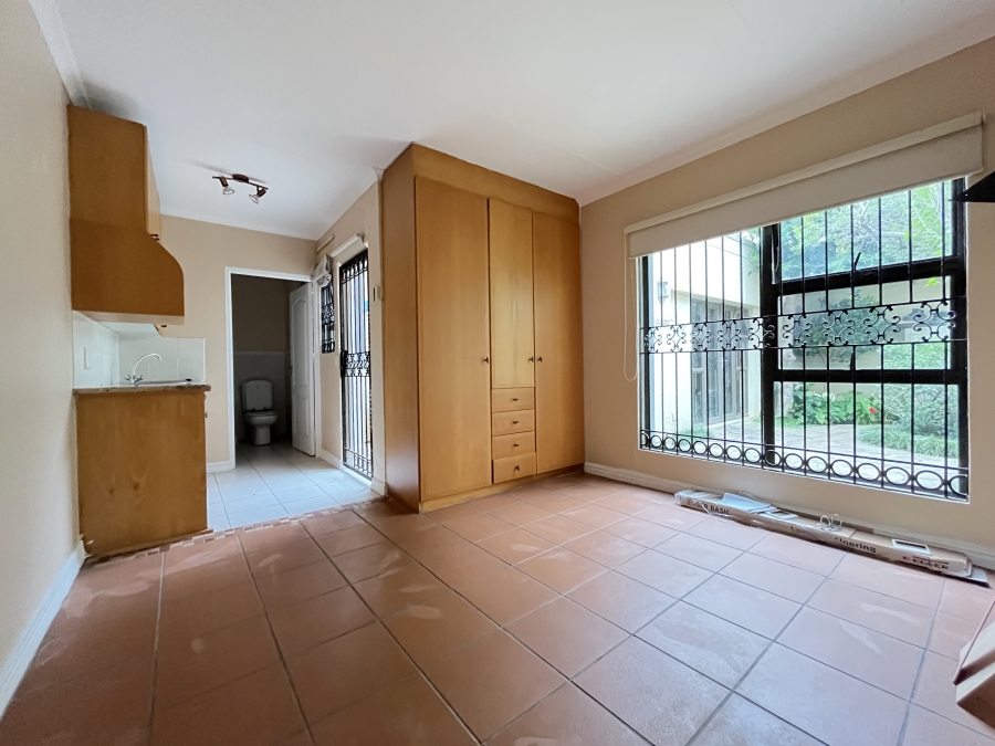 To Let 3 Bedroom Property for Rent in River Club Gauteng