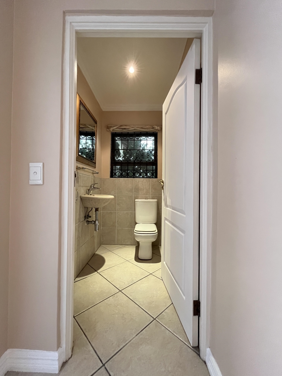 To Let 3 Bedroom Property for Rent in River Club Gauteng