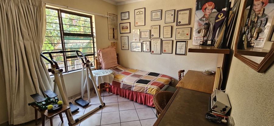 3 Bedroom Property for Sale in New Redruth Gauteng