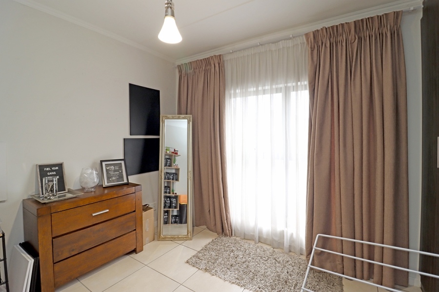 2 Bedroom Property for Sale in Greenstone Hill Gauteng